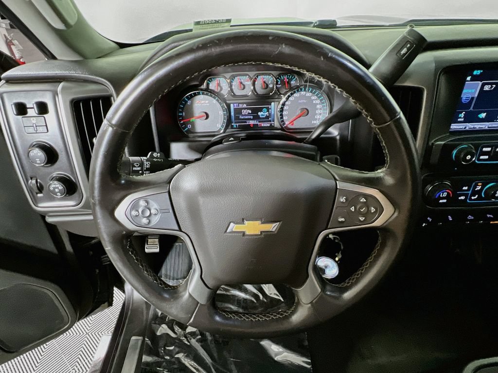 Used 2015 Chevrolet Silverado 2500 LT w/ LT Convenience Package AWD/4WD image 10