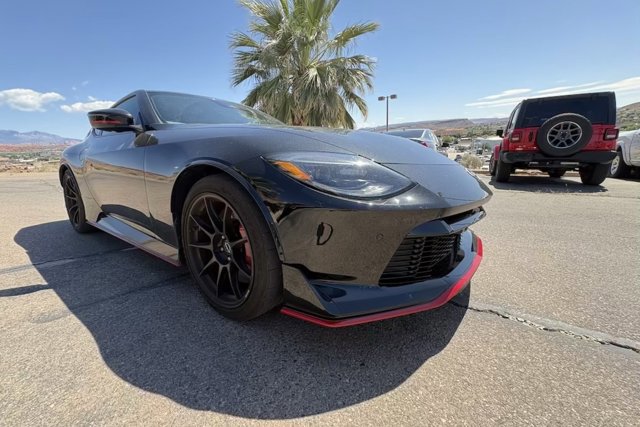 Used 2024 Nissan Z NISMO w/ Floor Mat Package RWD image 7