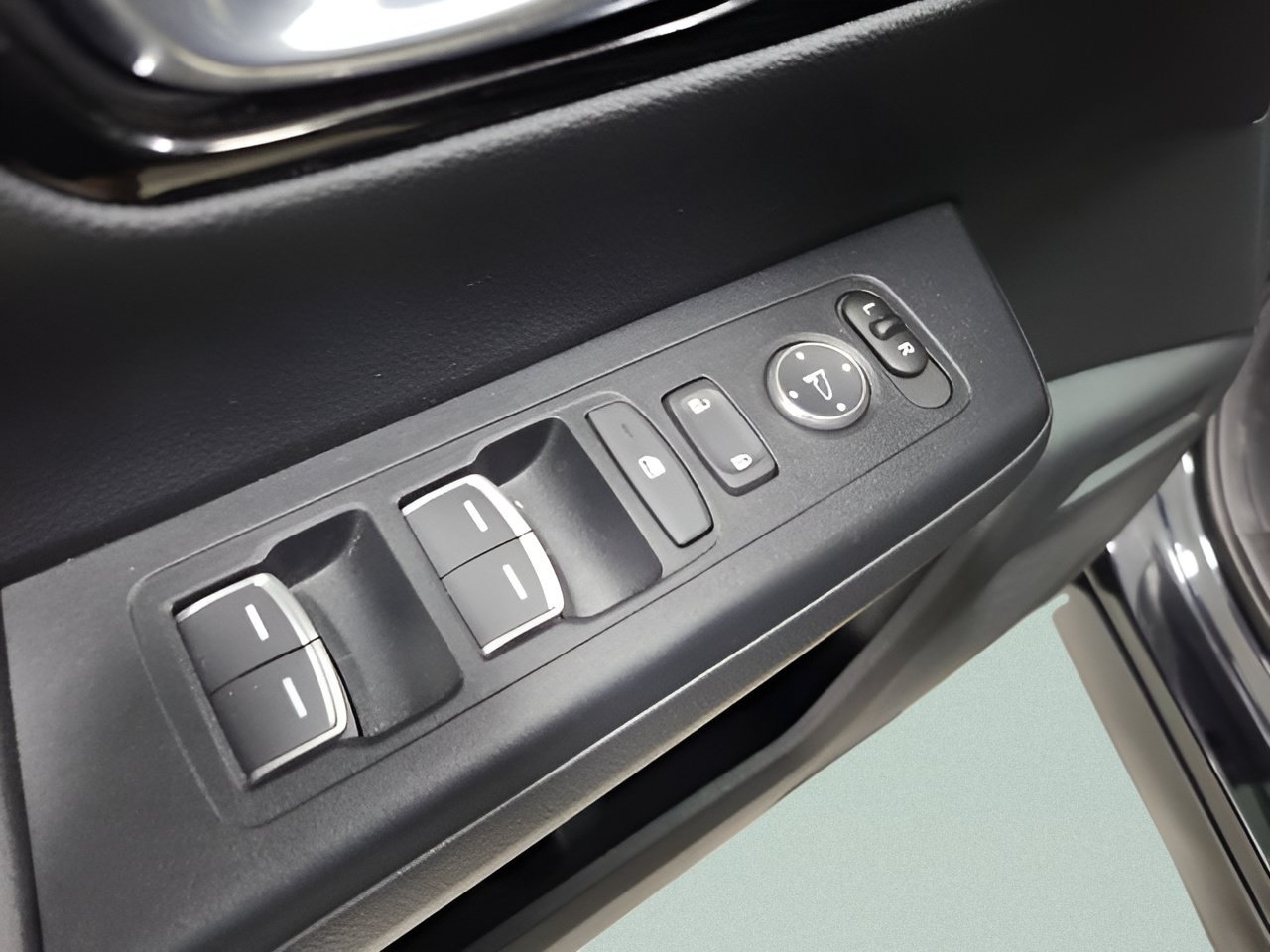 Certified 2026 Honda CR-V EX-L image 23
