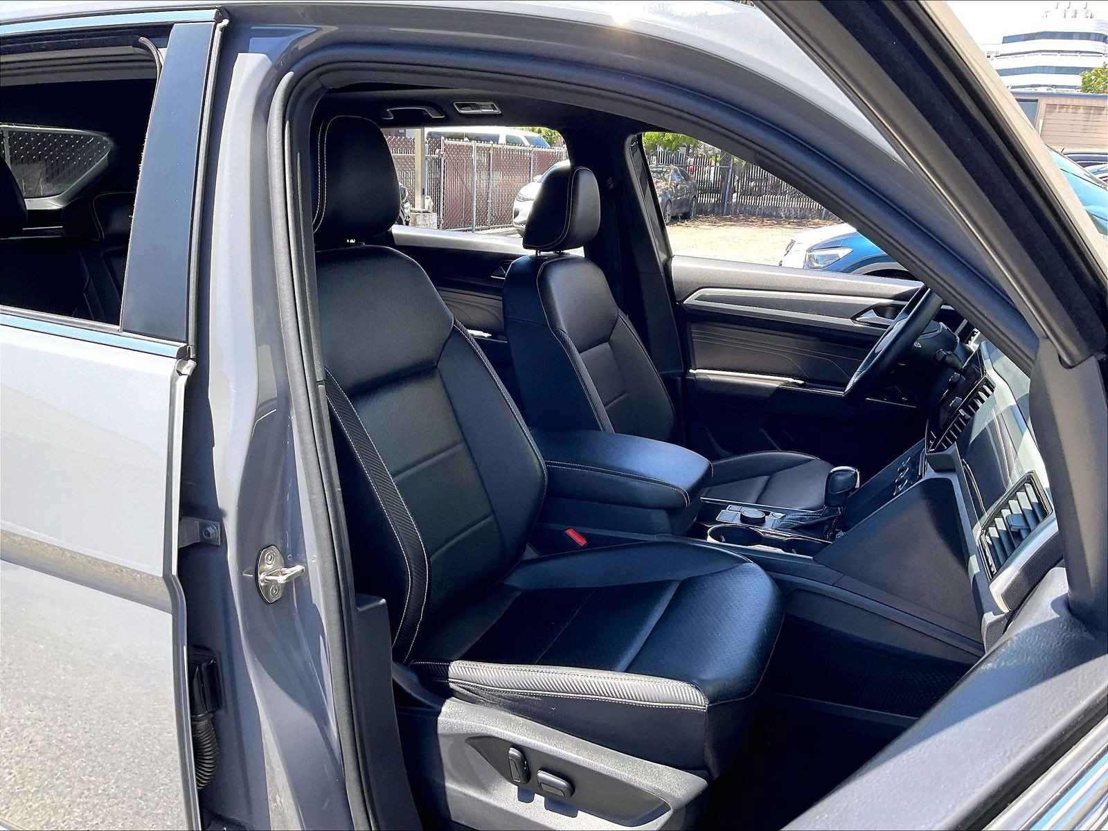 Certified 2023 Volkswagen Atlas Cross Sport SEL AWD/4WD image 6