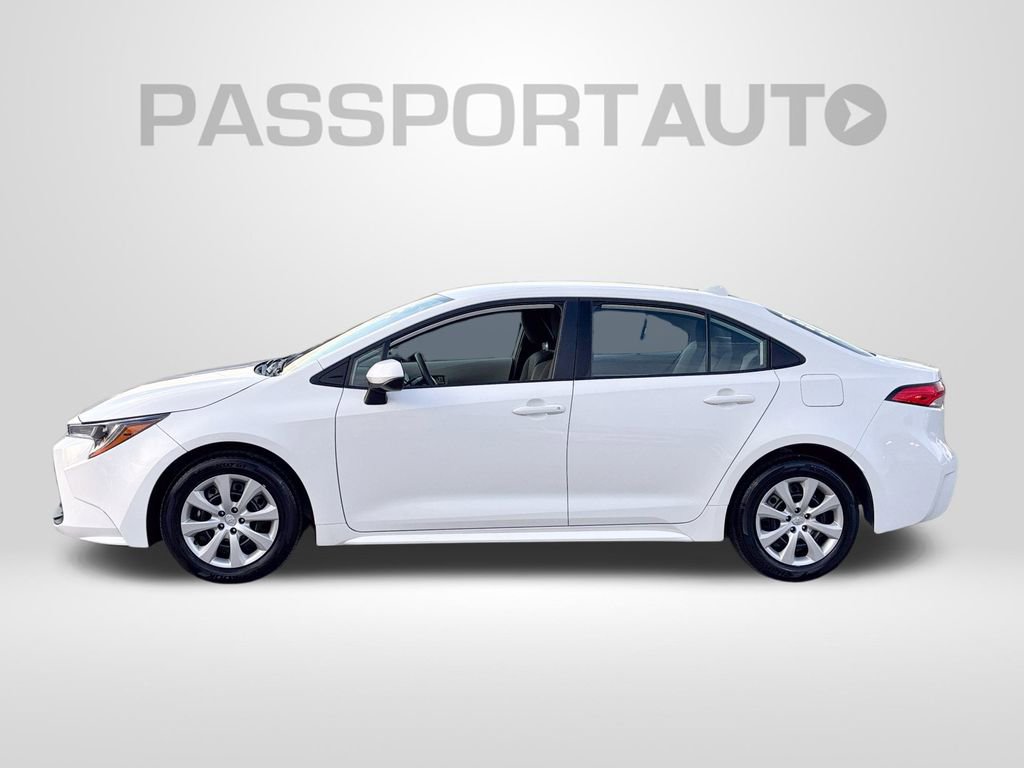 Used 2024 Toyota Corolla LE video 2