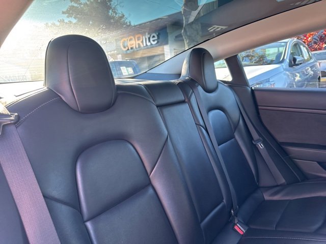 Used 2023 Tesla Model 3 Standard Range image 14