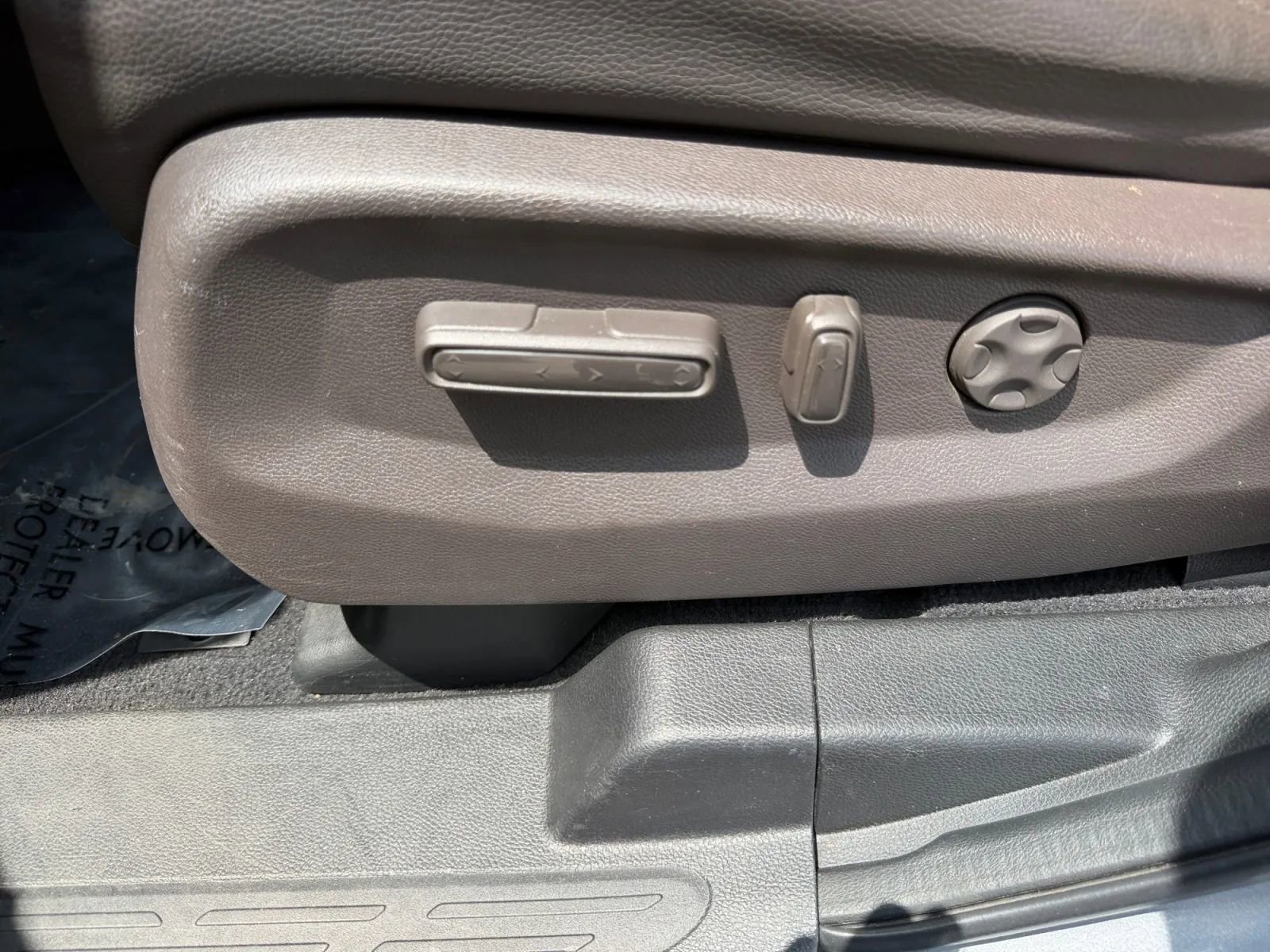 Used 2018 Honda Odyssey EX-L image 18
