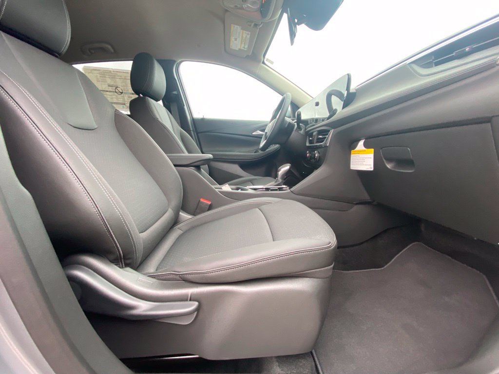 New 2026 Buick Encore GX Preferred w/ Advanced Technology Package FWD image 30