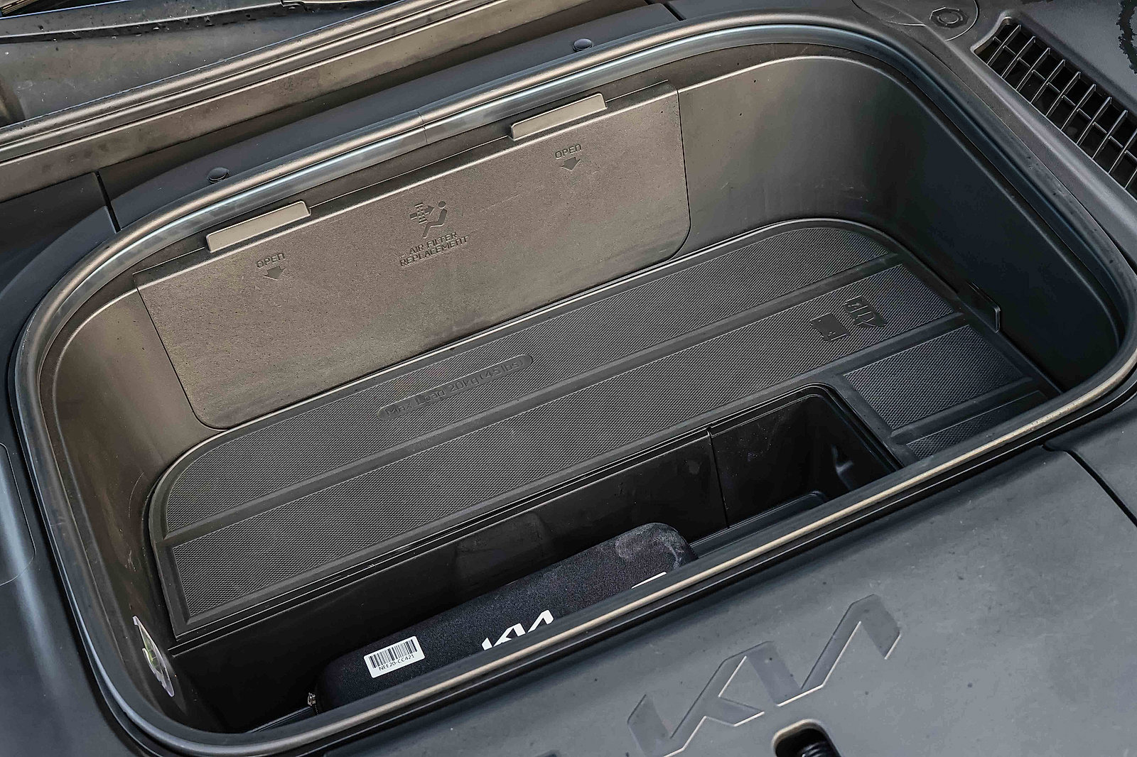 Certified 2024 Kia EV9 Land image 32