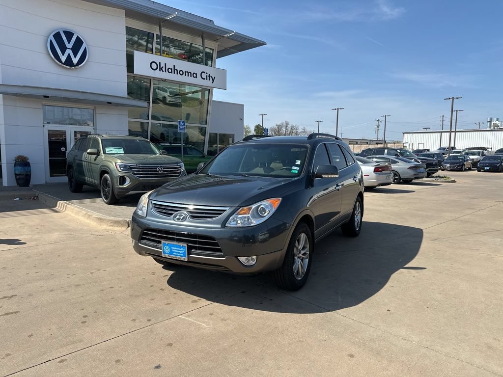 Used 2012 Hyundai Veracruz Limited w/ Navigation Pkg FWD image 1