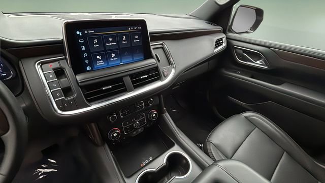 Used 2024 Chevrolet Tahoe High Country image 25