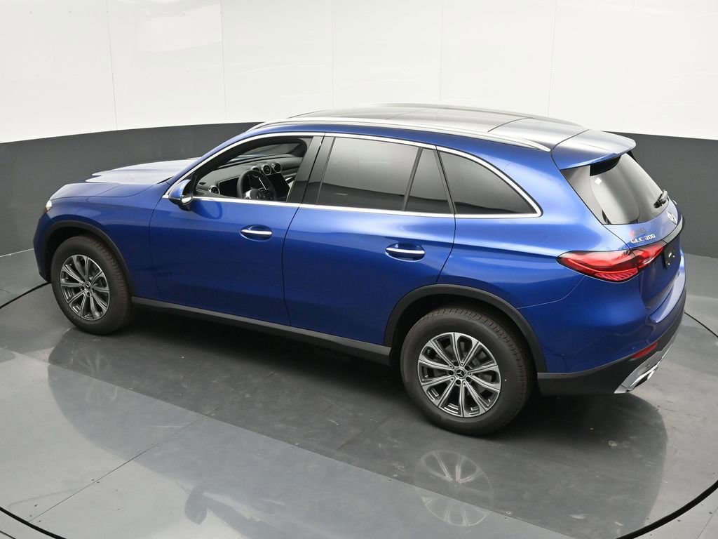 New 2025 Mercedes-Benz GLC 300 4MATIC image 36