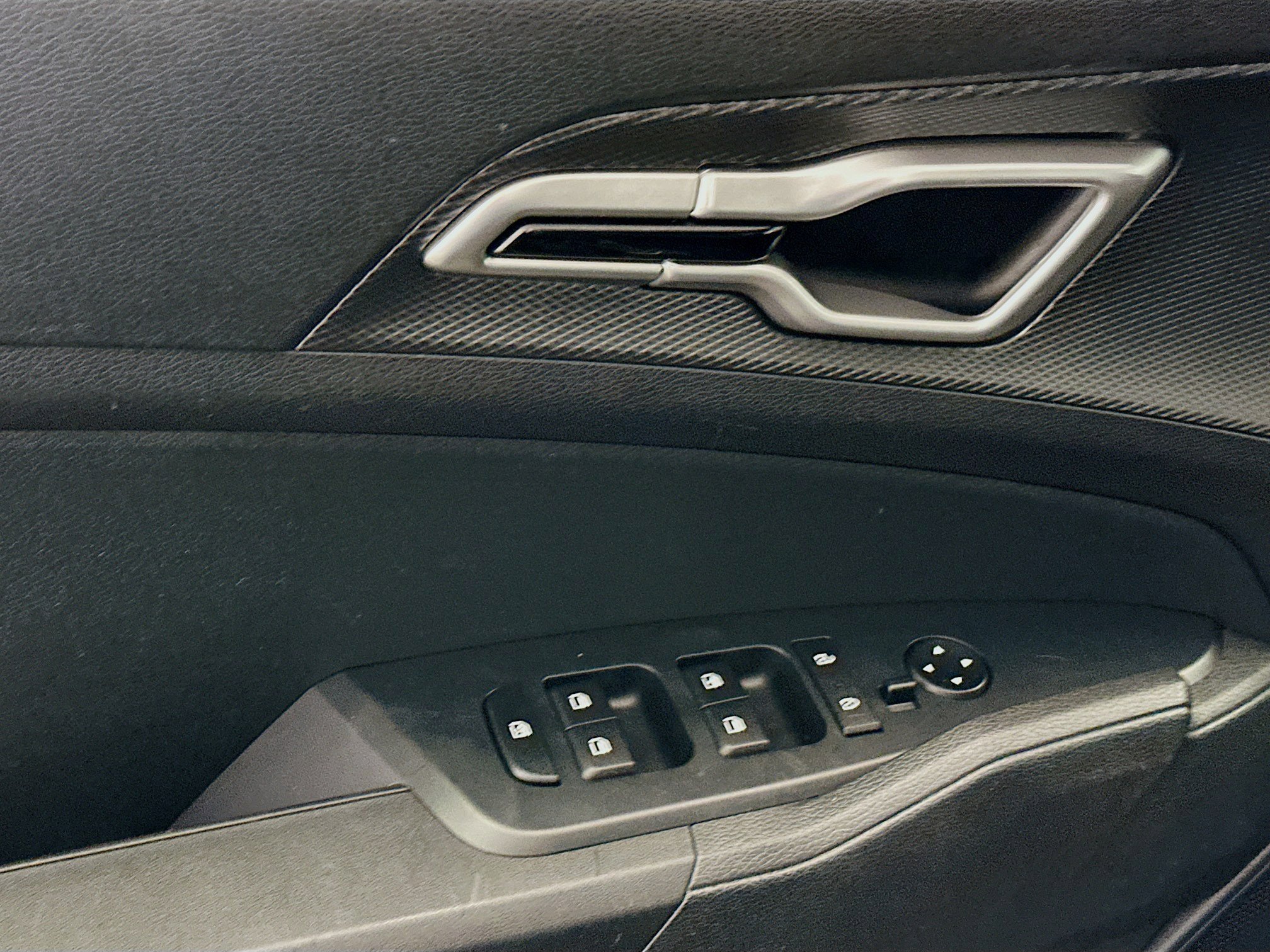 Used 2024 Kia Sportage LX image 15