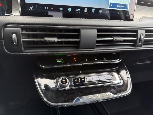 New 2026 Lincoln Corsair Premiere image 13