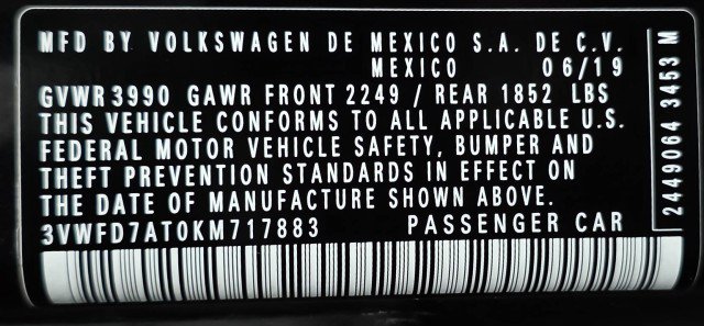 Used 2019 Volkswagen Beetle 2.0T S FWD image 36