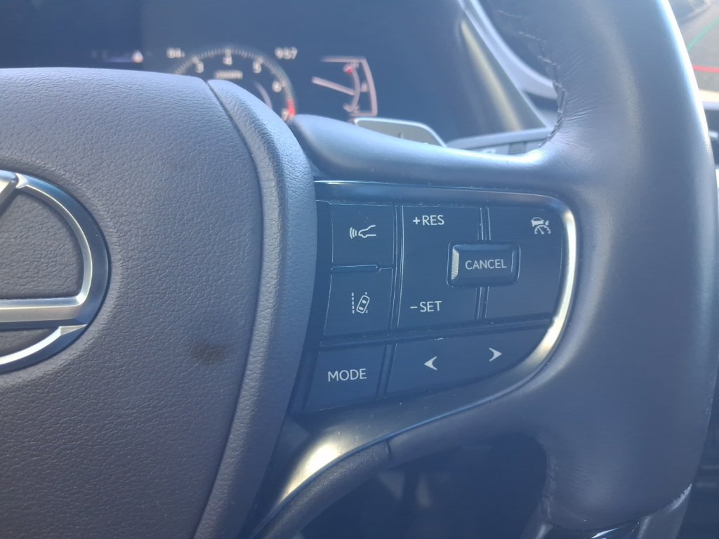 Used 2021 Lexus ES 350 w/ Premium Package FWD image 32