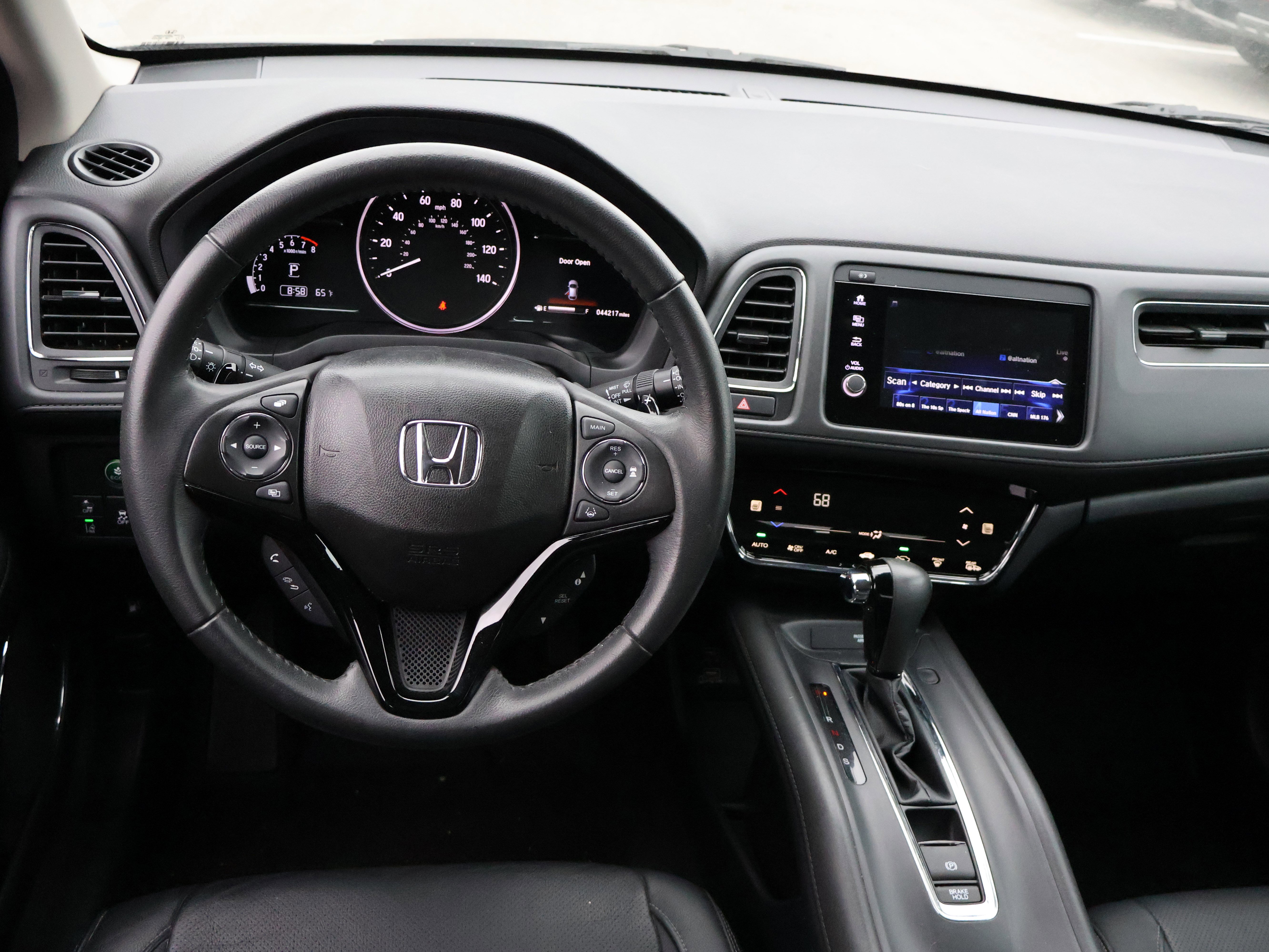 Used 2019 Honda HR-V EX-L image 18