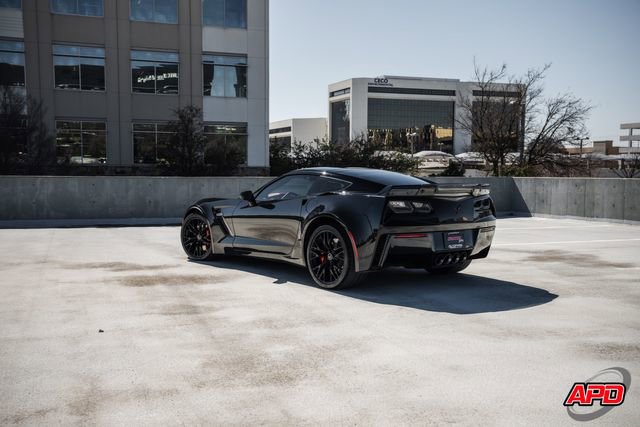 Used 2015 Chevrolet Corvette Z06 w/ 3LZ Preferred Equipment Group image 22