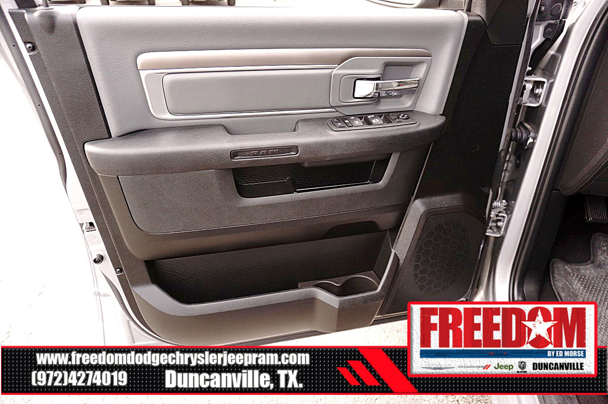 Used 2024 RAM 1500 Classic SLT image 36