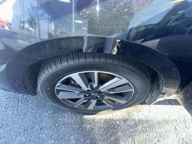 Used 2024 Nissan Versa S w/ S Plus Package FWD image 18