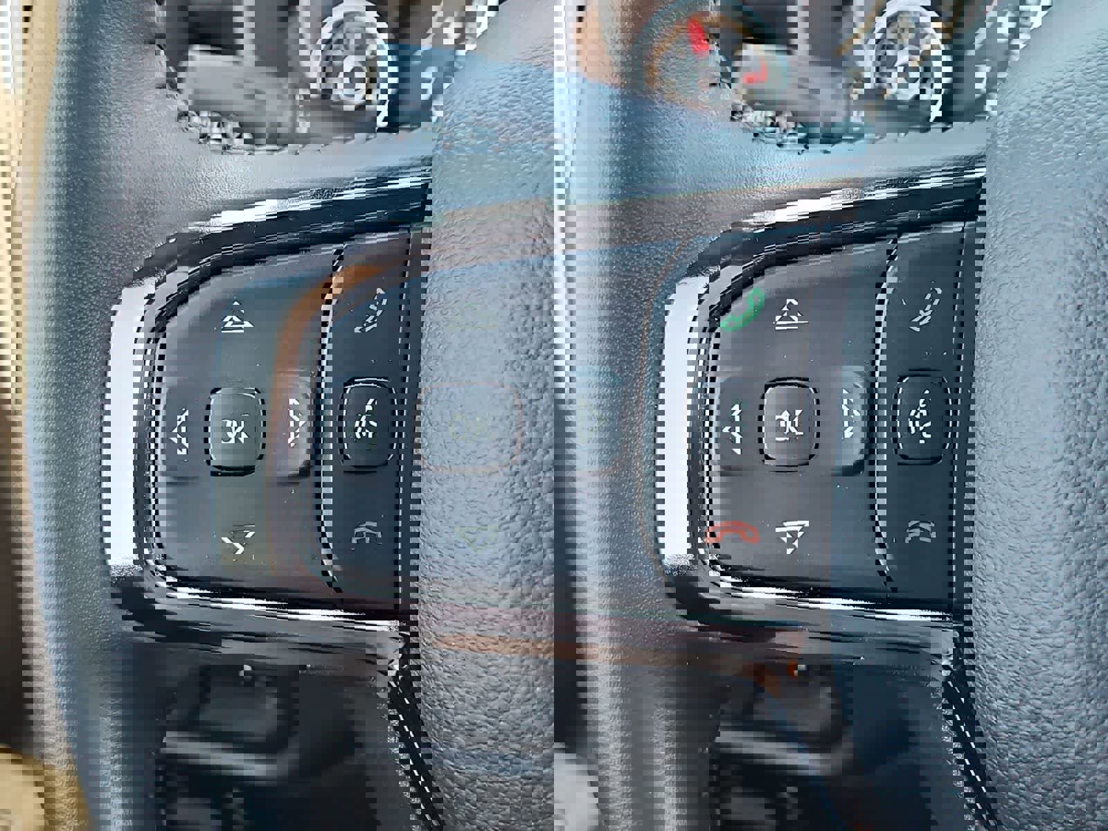 Certified 2024 RAM 1500 Big Horn image 25