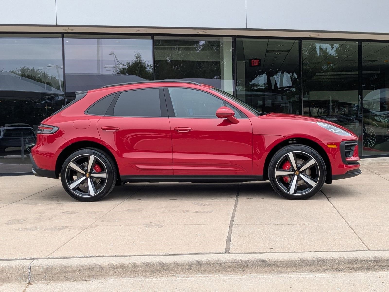 New 2026 Porsche Macan S AWD/4WD image 8