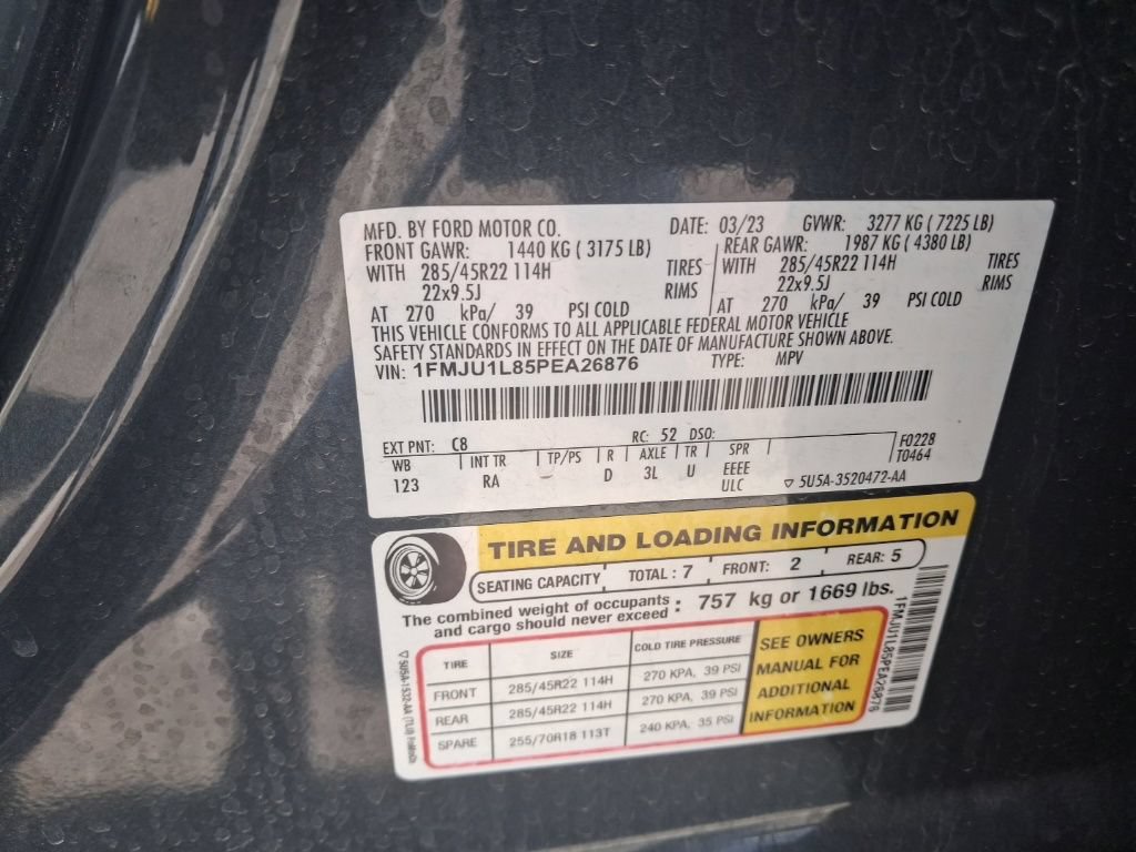 Used 2023 Ford Expedition Platinum RWD image 13