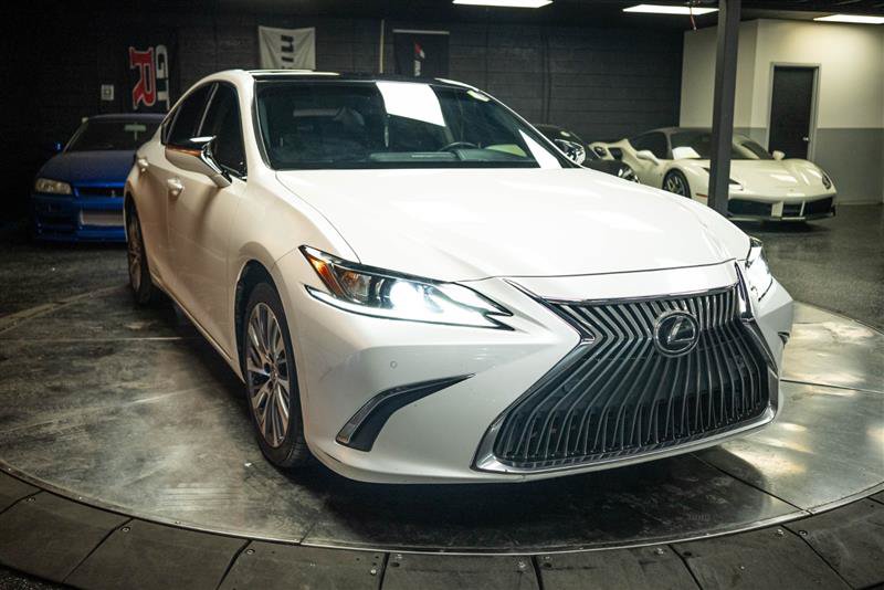 Used 2020 Lexus ES 350 w/ Premium Package FWD image 5