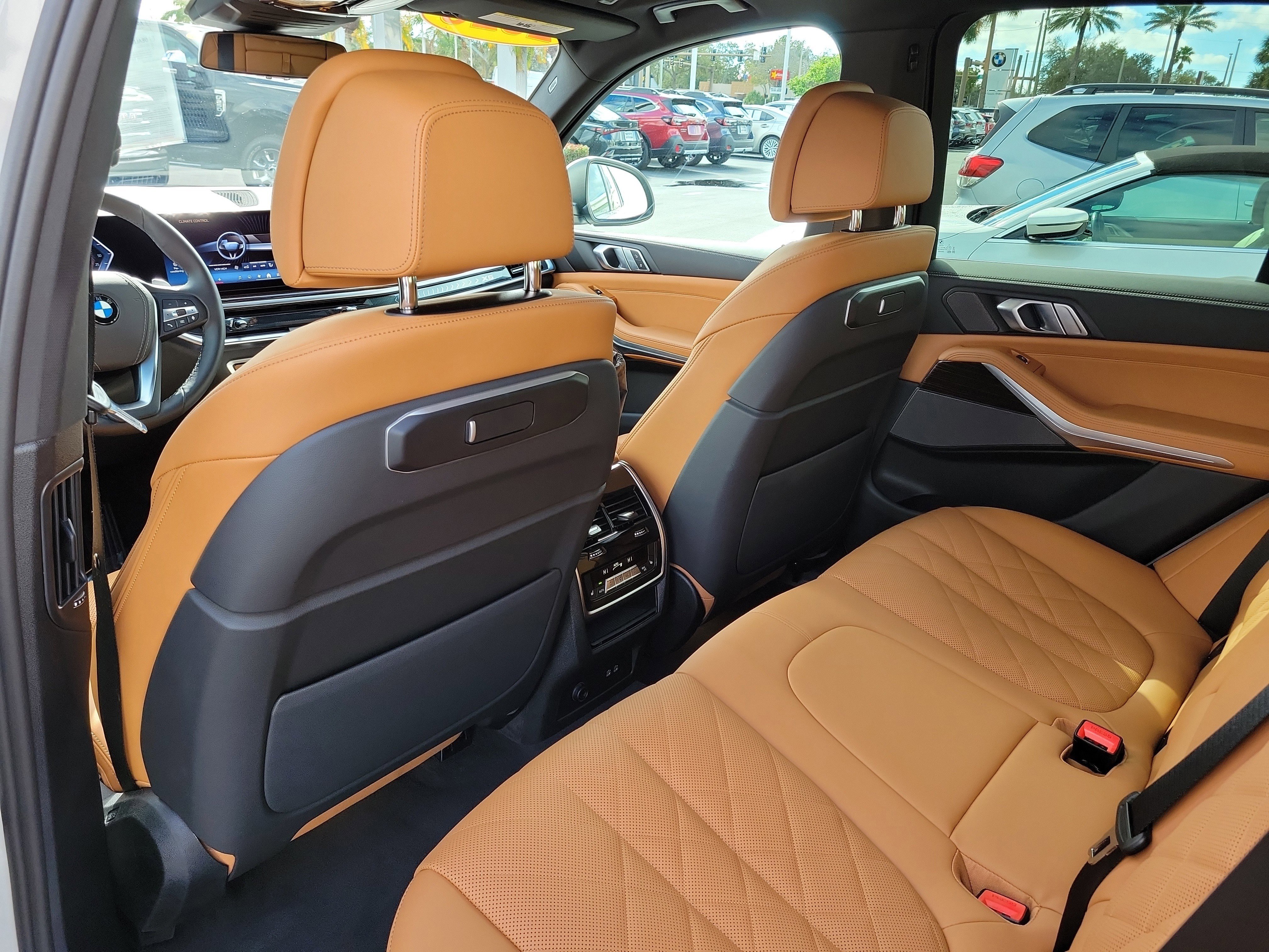 Used 2026 BMW X5 sDrive40i image 12