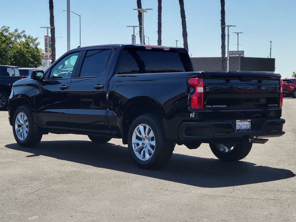 Used 2024 Chevrolet Silverado 1500 Custom RWD image 2