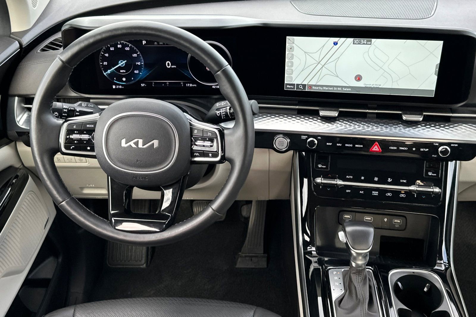 Used 2023 Kia Carnival SX Prestige FWD image 14
