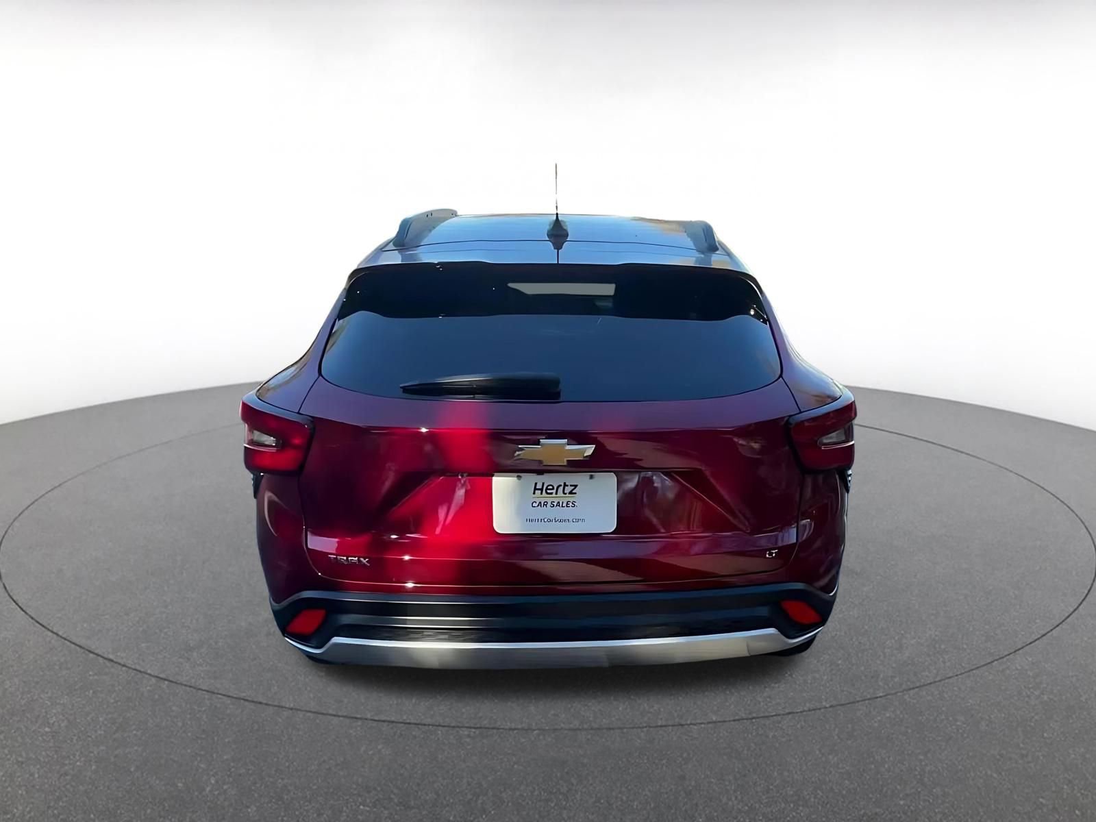 Used 2025 Chevrolet Trax LT image 12