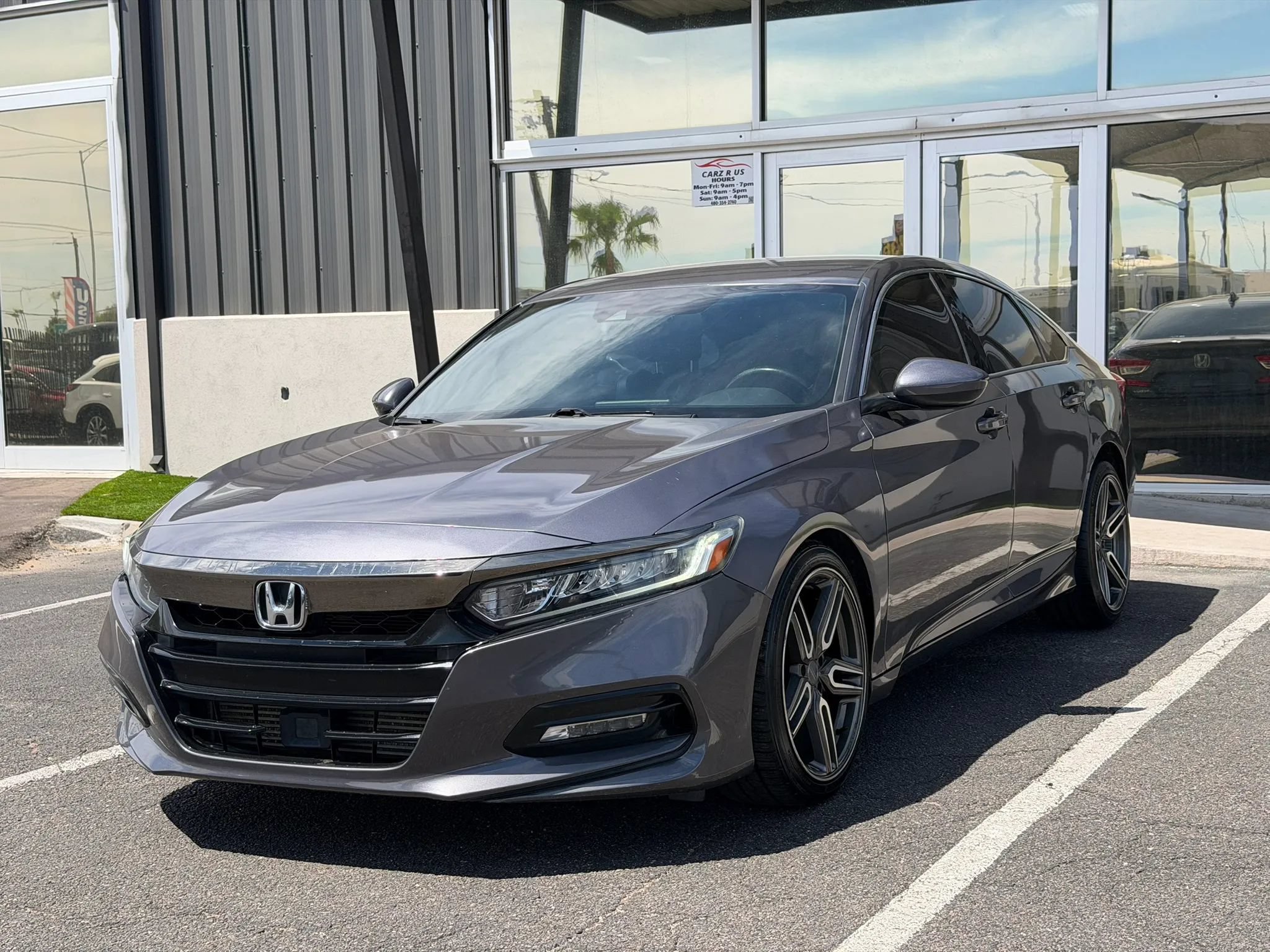 Used 2018 Honda Accord Sport image 1