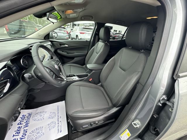 Used 2023 Buick Encore GX Select AWD/4WD image 18