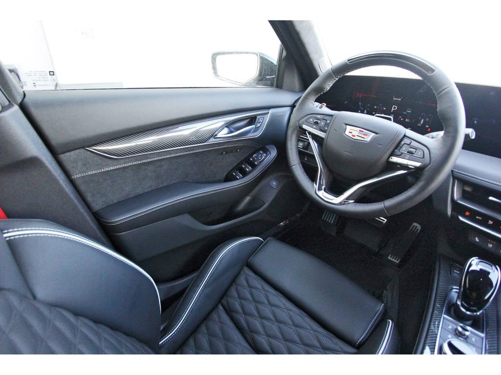 New 2026 Cadillac CT5 V image 8