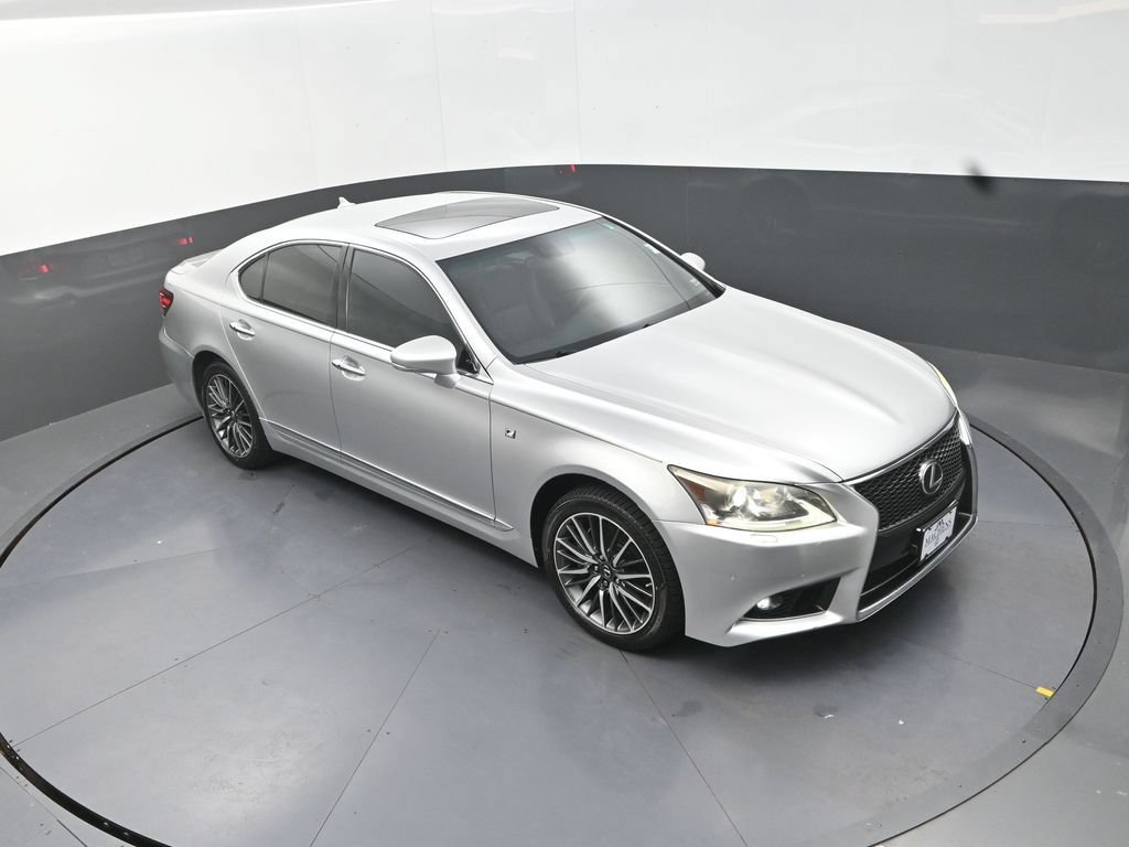 Used 2013 Lexus LS 460 AWD w/ F-Sport Pkg image 14