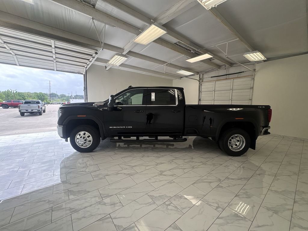 New 2026 GMC Sierra 3500 SLE w/ SLE Value Package AWD/4WD image 5