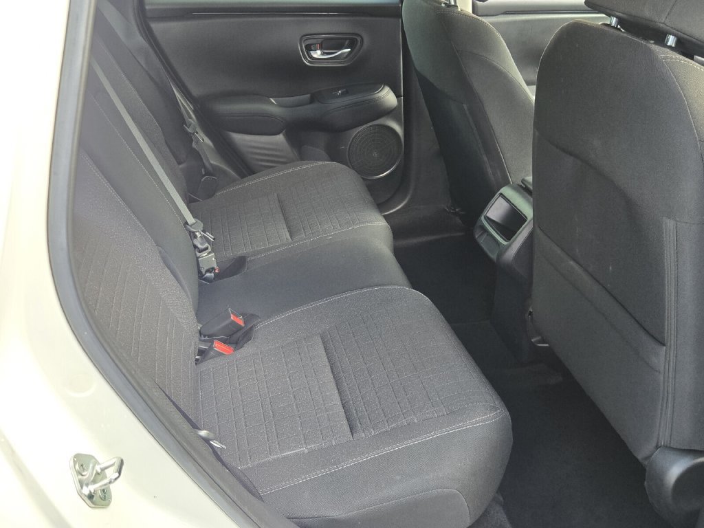Certified 2024 Honda HR-V LX image 16