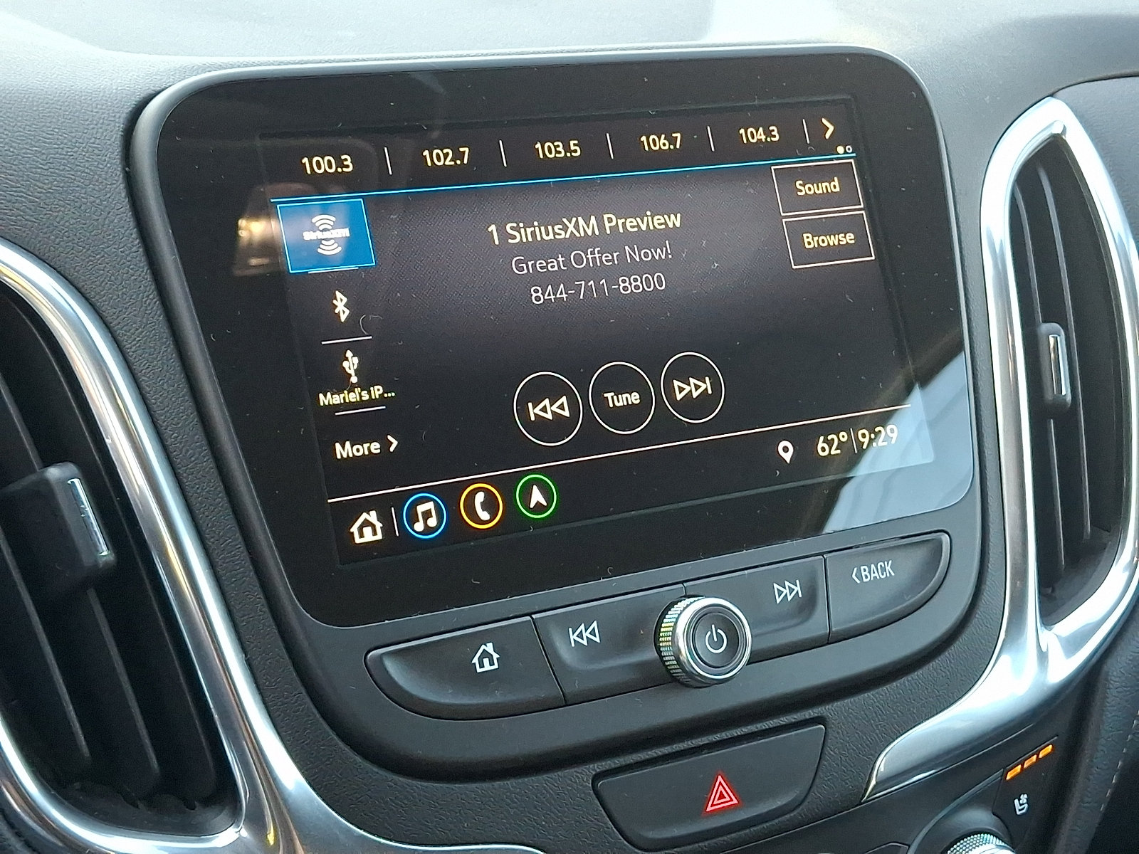 Used 2020 Chevrolet Equinox Premier AWD/4WD image 19