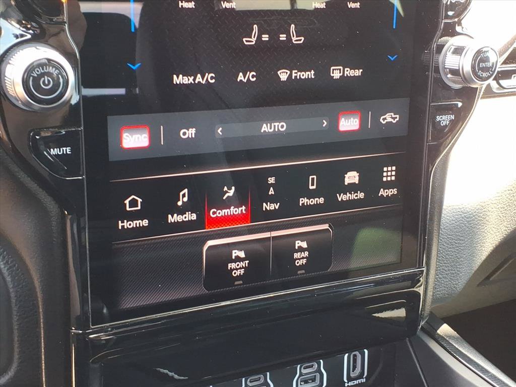 Used 2026 RAM 1500 Rebel w/ G/T Package AWD/4WD image 31