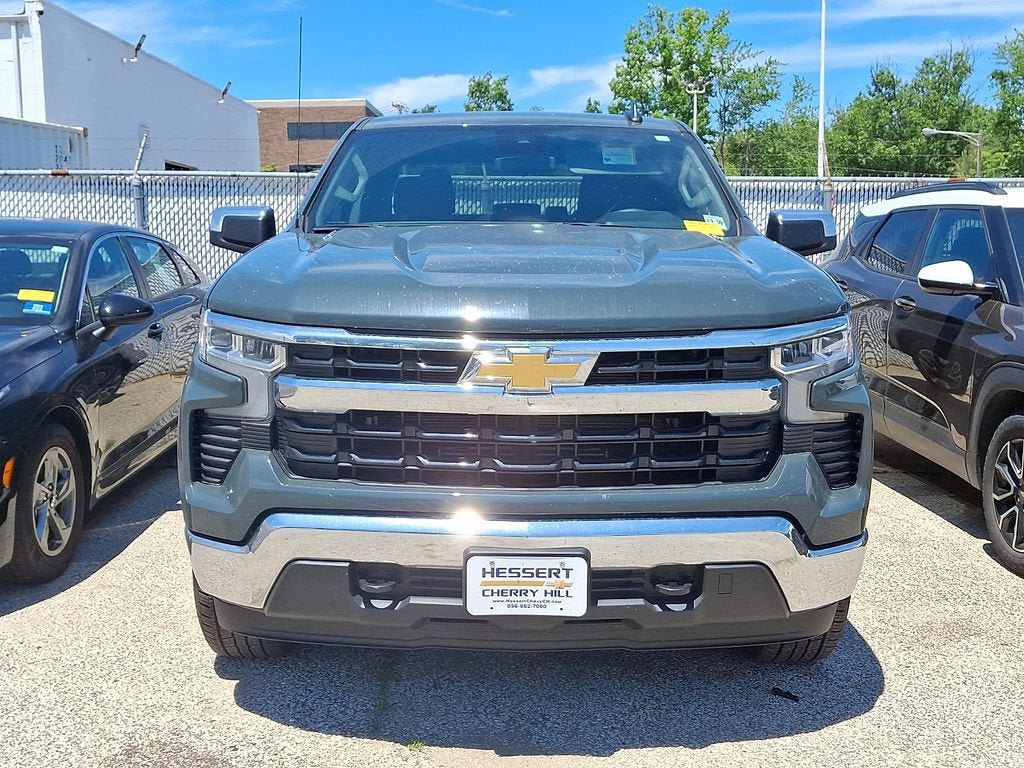 Certified 2026 Chevrolet Silverado 1500 LT AWD/4WD image 4