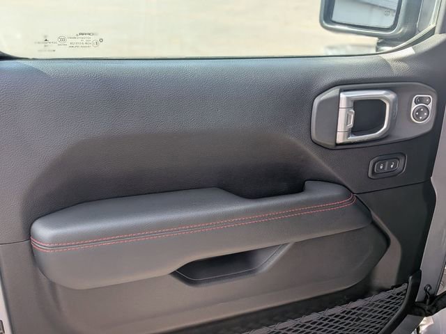 Used 2019 Jeep Wrangler Unlimited Rubicon image 12