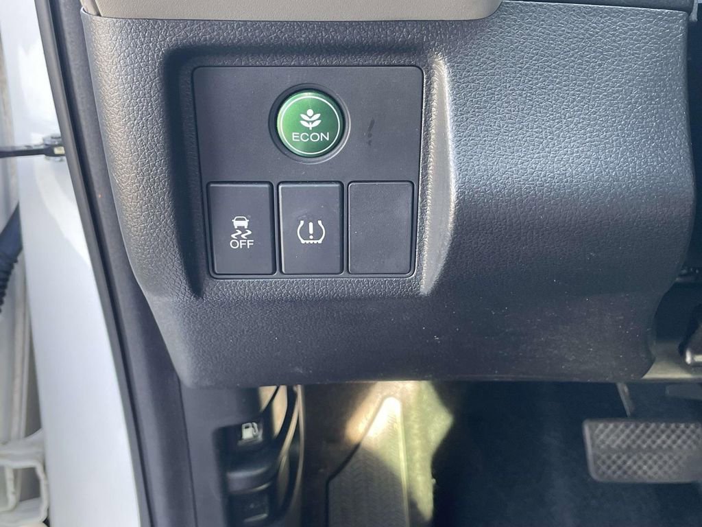 Used 2017 Honda HR-V LX image 23