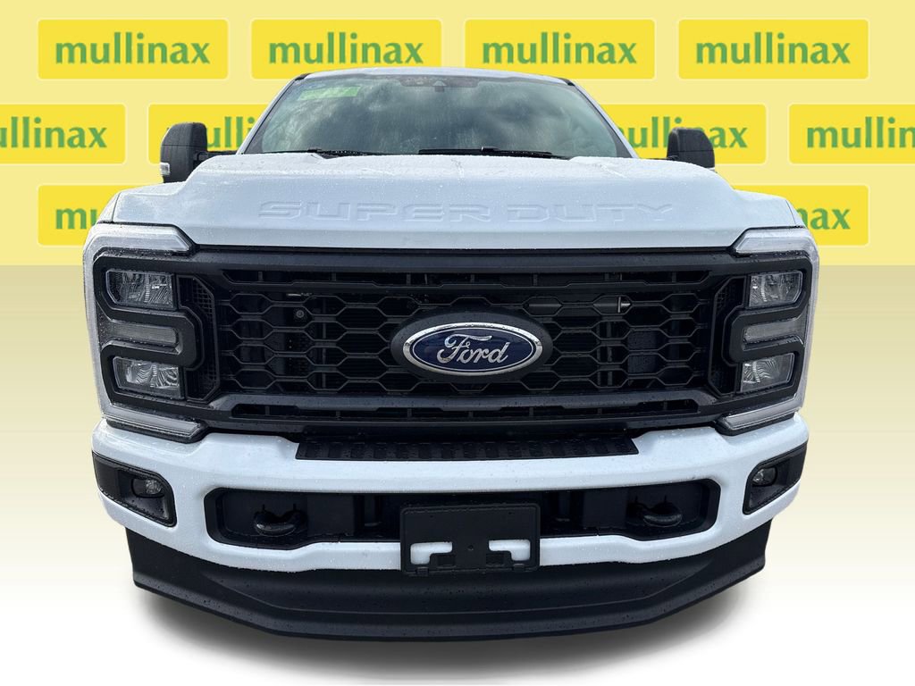 New 2026 Ford F250 4x4 Crew Cab Super Duty image 11