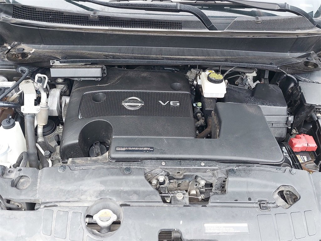 Used 2016 Nissan Pathfinder SV image 25