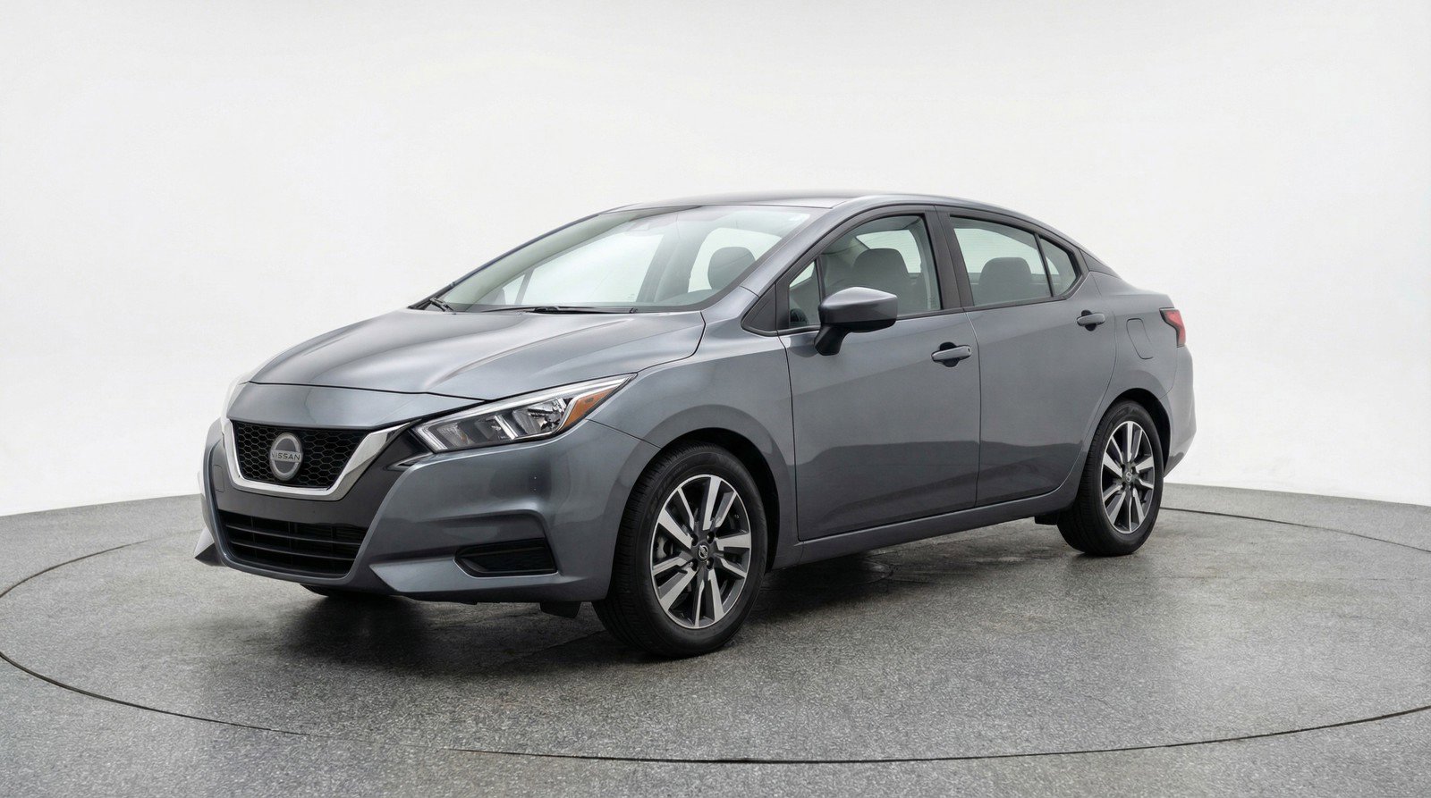 Used 2025 Nissan Versa SV FWD image 3