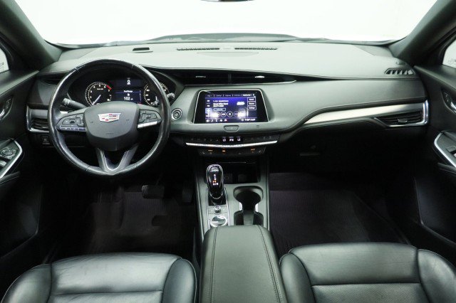 Used 2020 Cadillac XT4 Premium Luxury FWD image 24