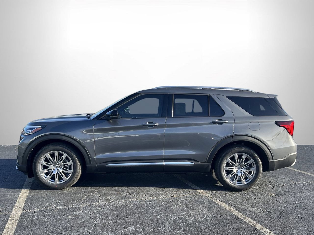 New 2026 Ford Explorer Platinum RWD image 25