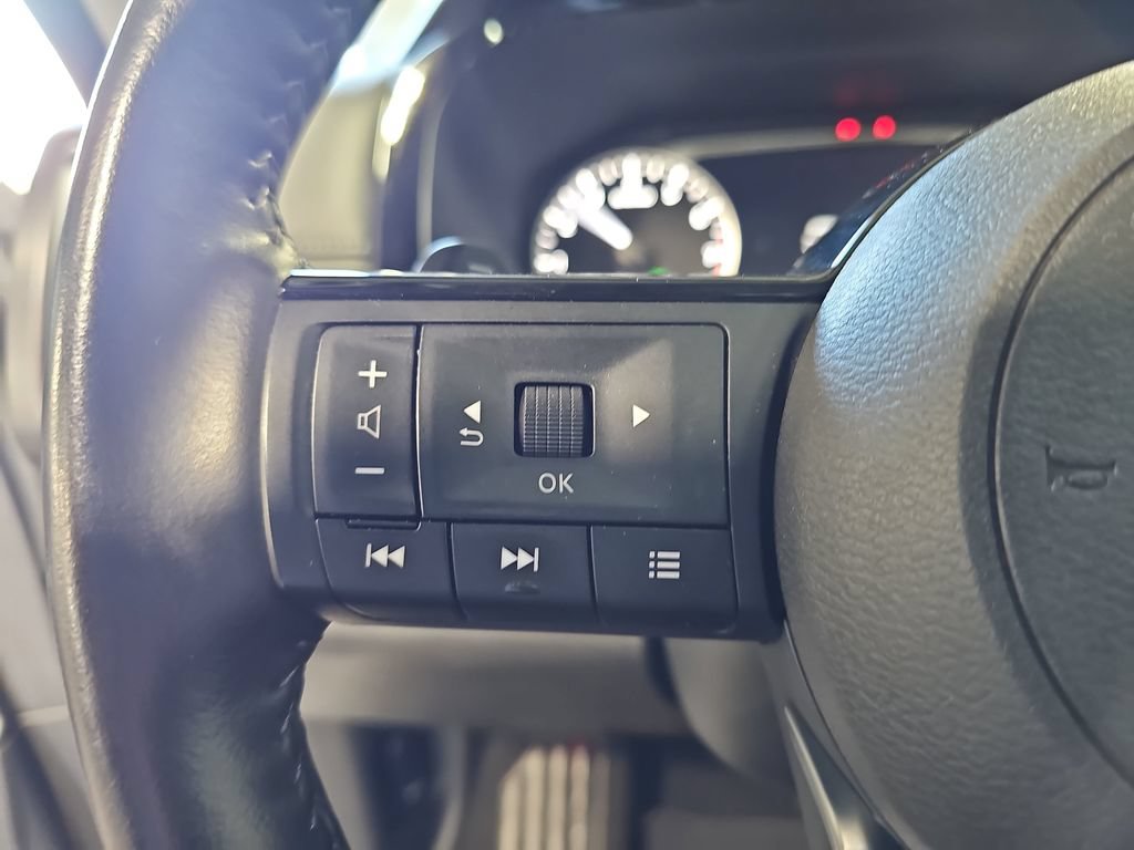 Certified 2024 Nissan Pathfinder SL w/ SL Premium Package AWD/4WD image 17