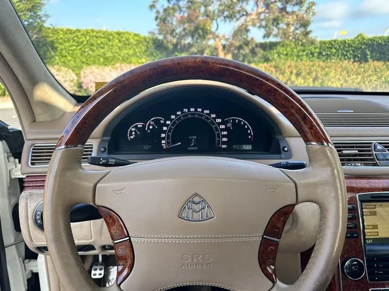 Used 2006 Maybach 57 RWD image 16