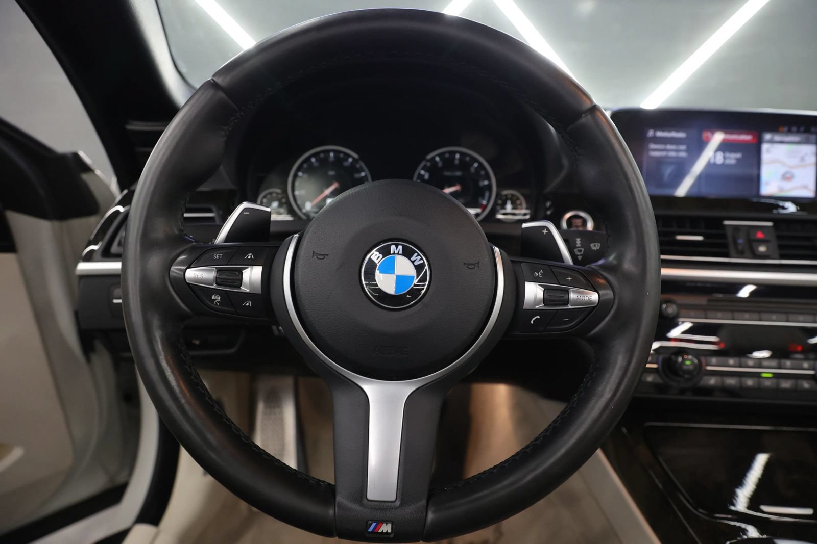 Used 2018 BMW 640i Convertible RWD image 33
