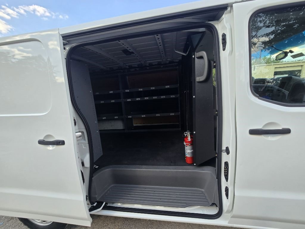 Used 2015 Nissan NV 2500 SV w/ Side & Curtain Airbag Package image 14