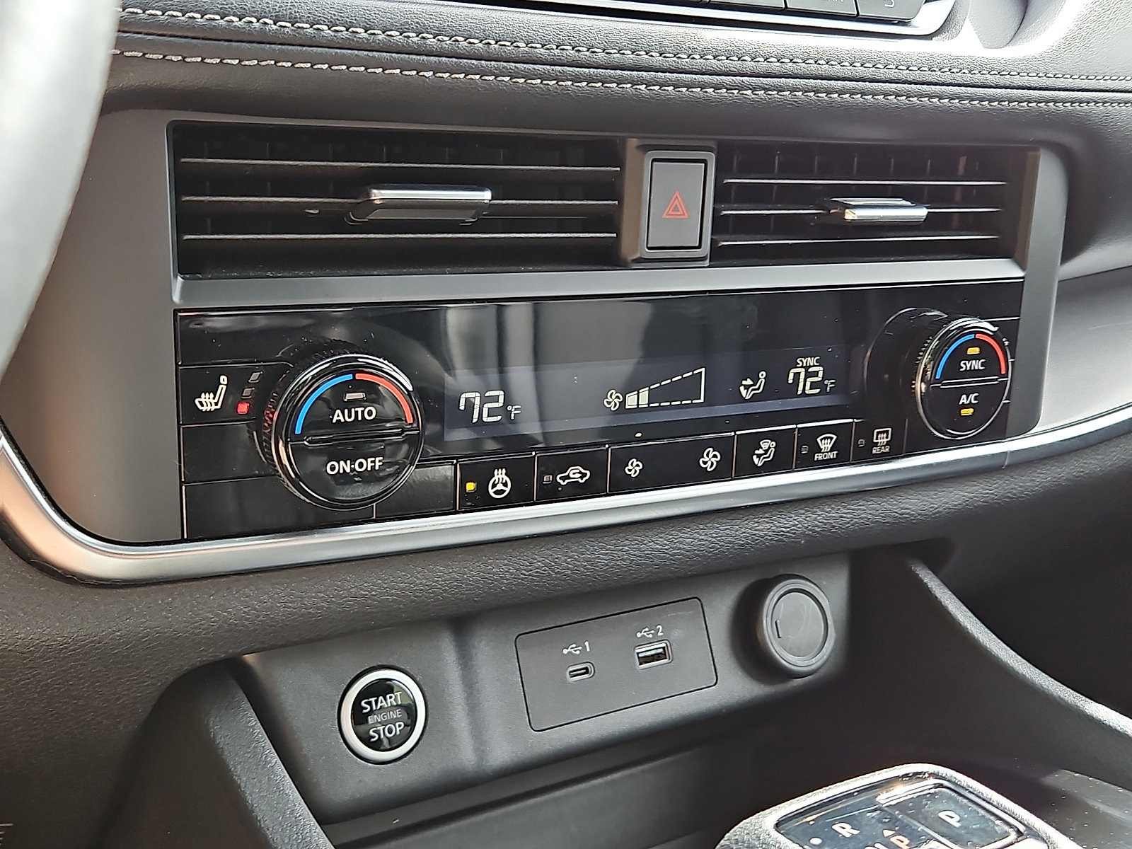 Certified 2023 Nissan Rogue SV w/ SV Premium B Package AWD/4WD image 16