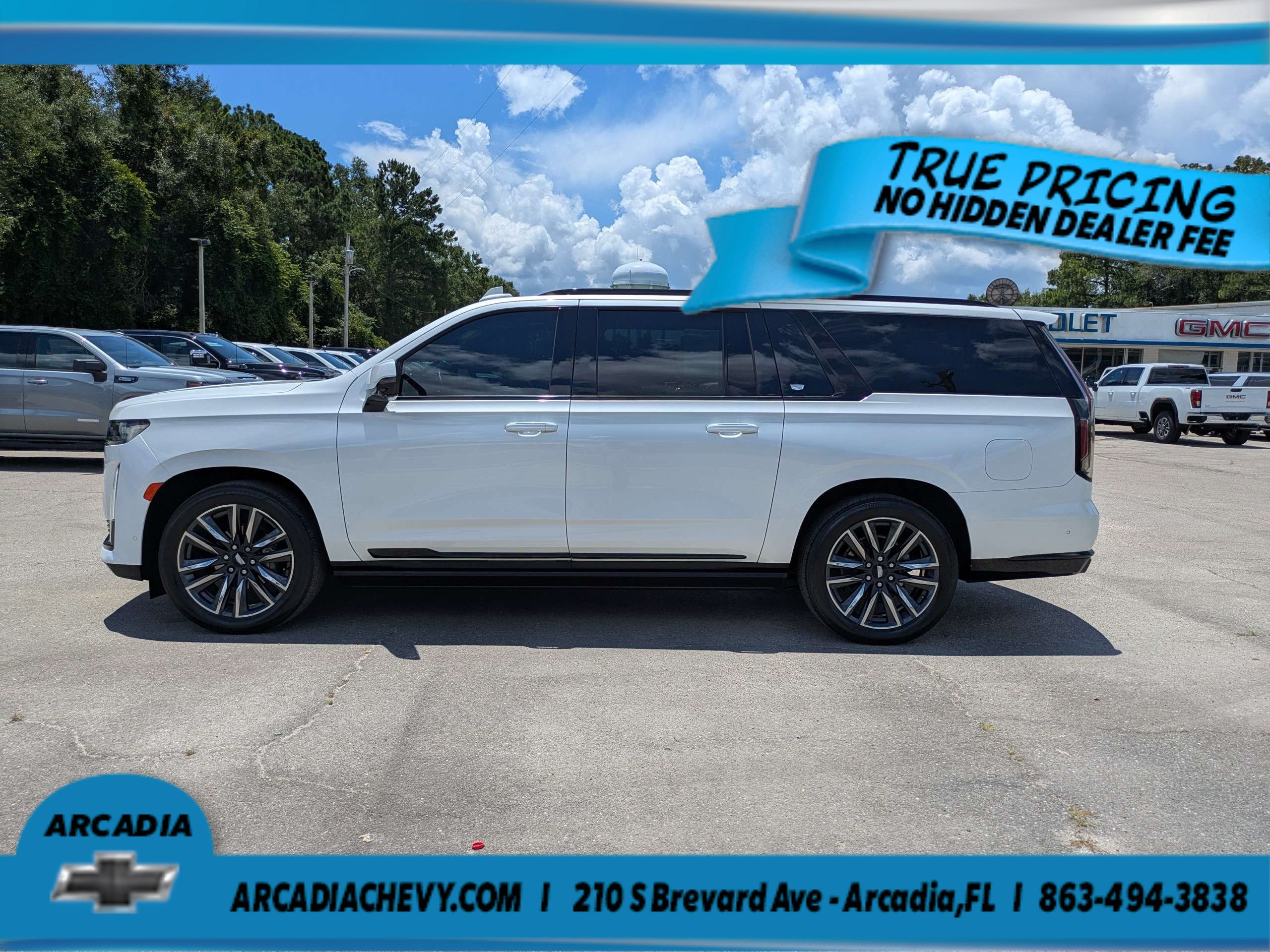 Used 2023 Cadillac Escalade ESV Sport Platinum RWD image 7